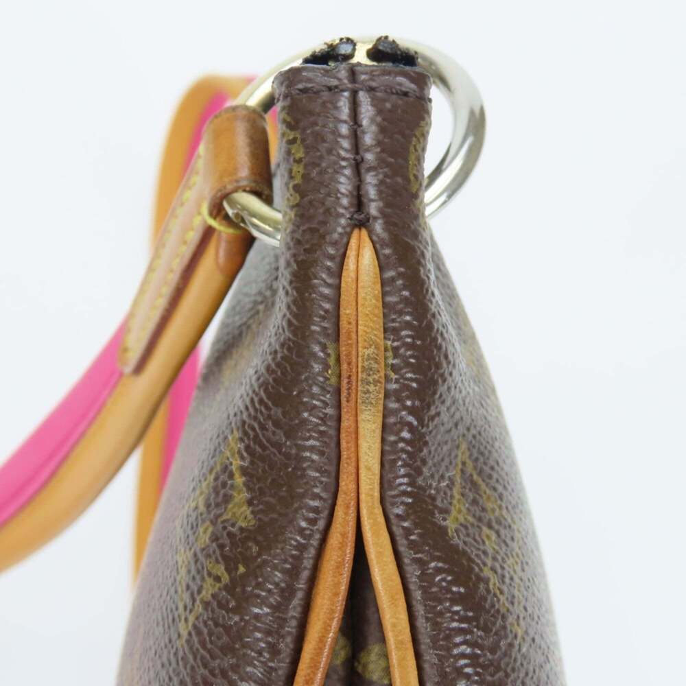 LOUIS VUITTON Brown Monogram Leather Shoulder Bag - Picture 8 of 16